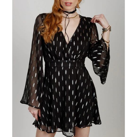 NWT Dress Sz XS Extra Small Band Of Gypsies (Free) Evette Black Shimmer Witchy - Picture 1 of 11